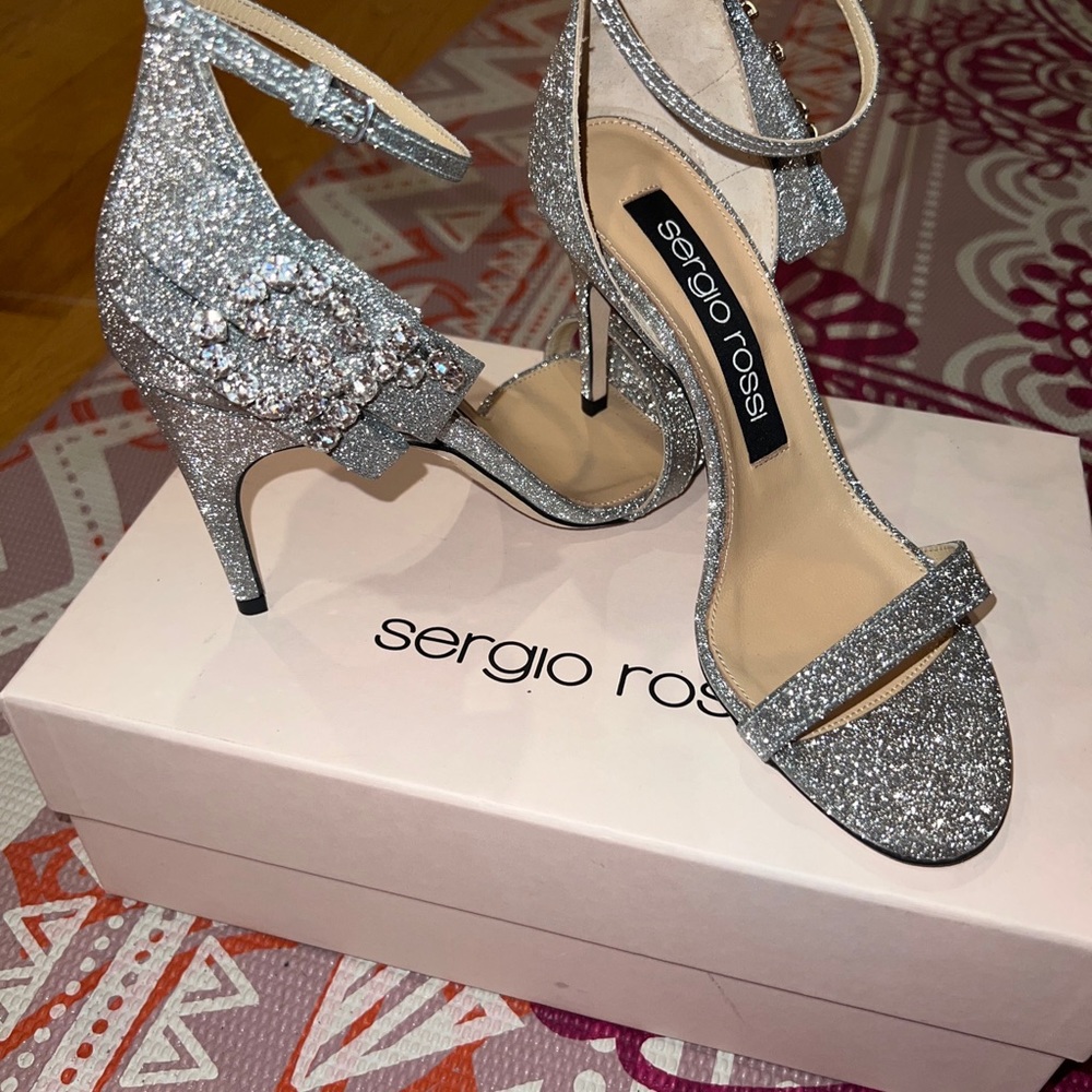 Sergio Rossi shoes size 7 brand new, never worn! $470